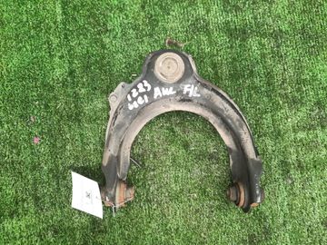 РЫЧАГ НА HONDA INSPIRE UC1 J30A