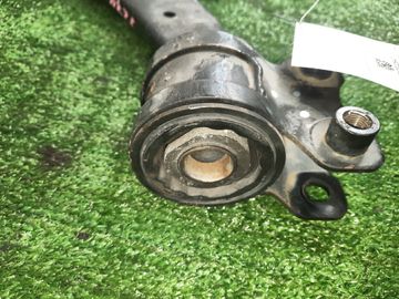 РЫЧАГ НА MAZDA AXELA BK5P ZY-VE