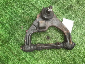 РЫЧАГ НА MITSUBISHI CANTER FE50E 4M51