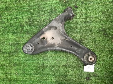 РЫЧАГ НА TOYOTA RUSH J200E 3SZ-VE