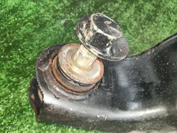 РЫЧАГ НА MAZDA BONGO SE88M F8