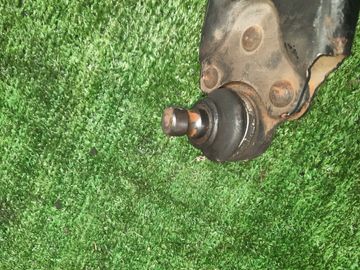 РЫЧАГ НА MAZDA DEMIO DY3W ZJ-VE