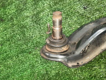 РЫЧАГ НА NISSAN SUNNY FB15 QG15DE