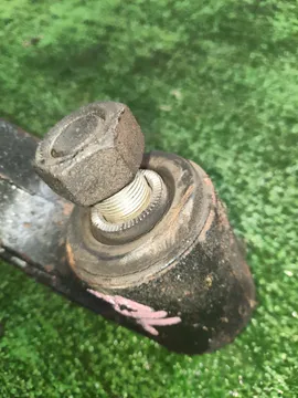 РЫЧАГ НА MITSUBISHI CANTER FE50E 4M51