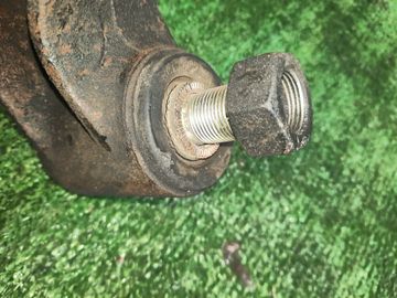 РЫЧАГ НА MITSUBISHI CANTER FE50E 4M51