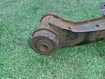 РЫЧАГ НА NISSAN PRIMERA QP11 QG18DE