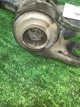 РЫЧАГ НА VOLVO V70 BW60 B5244T