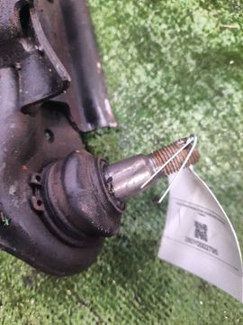 РЫЧАГ НА NISSAN RNESSA PNN30 KA24DE