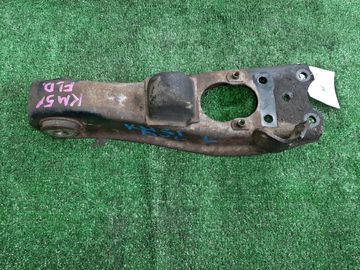 РЫЧАГ НА TOYOTA LITE ACE KM51 5K