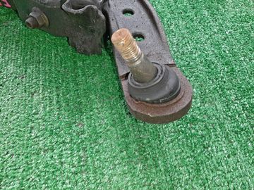 РЫЧАГ НА NISSAN SERENA TC24 QR20DE