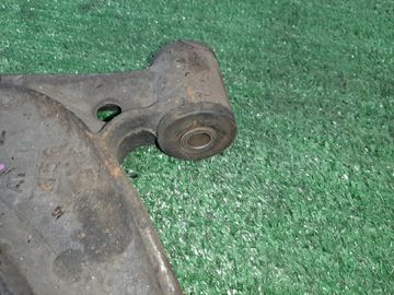 РЫЧАГ НА SUZUKI CULTUS GA21S G15A