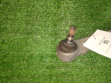 РЫЧАГ НА MERCEDES-BENZ C180 W204 271820