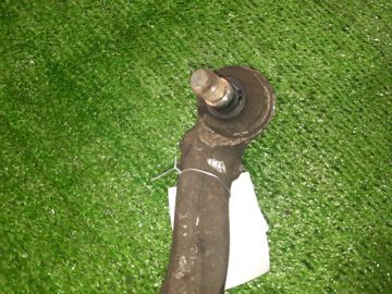 РЫЧАГ НА MERCEDES-BENZ C180 W204 271820