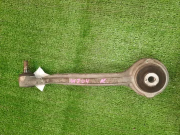 РЫЧАГ НА MERCEDES-BENZ C180 W204 271820