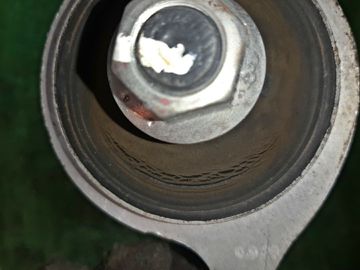 РЫЧАГ НА TOYOTA CROWN AWS210 2AR-FSE