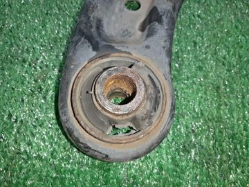 РЫЧАГ НА HONDA FIT GD1 L13A