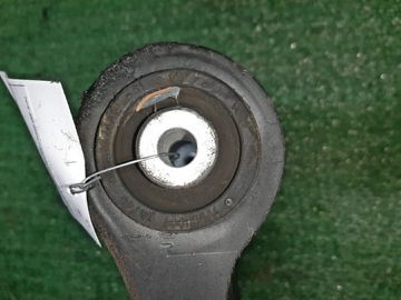 РЫЧАГ НА JEEP GRAND CHEROKEE WK2 ERB