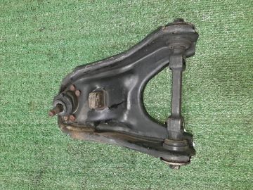 РЫЧАГ НА TOYOTA CROWN GS131 1G-GZE