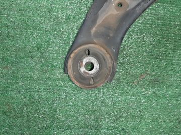 РЫЧАГ НА TOYOTA RUSH J210E 3SZ-VE