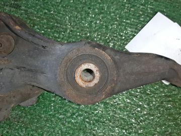 РЫЧАГ НА HONDA AVANCIER TA1 F23A