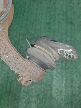 РЫЧАГ НА TOYOTA CAMRY SV40 4S-FE