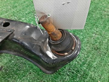 РЫЧАГ НА NISSAN PRIMERA TP12 QR20DE