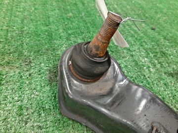 РЫЧАГ НА NISSAN PRIMERA TP12 QR20DE