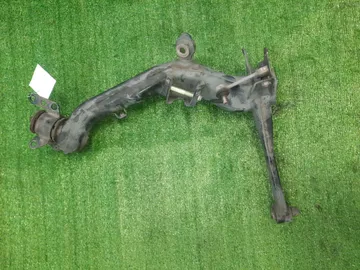 РЫЧАГ НА TOYOTA CALDINA ZZT241W 1ZZ-FE