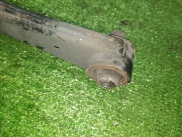 РЫЧАГ НА TOYOTA CALDINA ZZT241W 1ZZ-FE