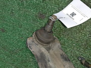 РЫЧАГ НА HONDA HR-V GH3 D16A