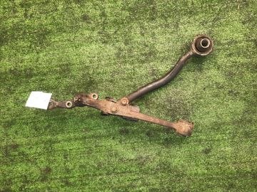 РЫЧАГ НА TOYOTA MARK II GX90 1G-FE