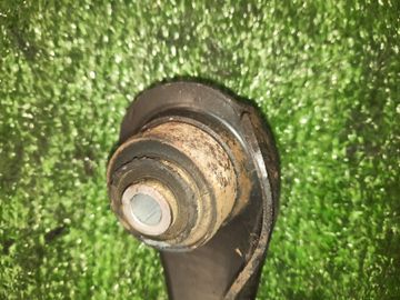 РЫЧАГ НА TOYOTA MARK II SX90 4S-FE