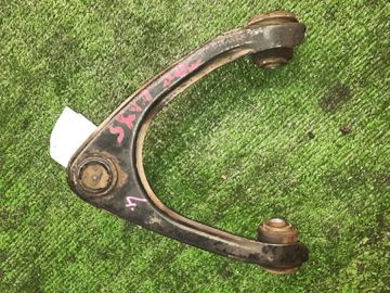 РЫЧАГ НА TOYOTA MARK II SX90 4S-FE