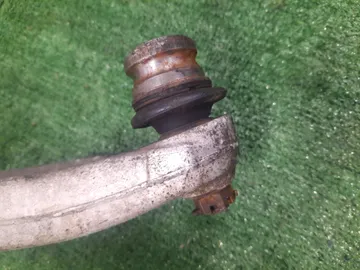 РЫЧАГ НА SUBARU LEGACY BH5 EJ206