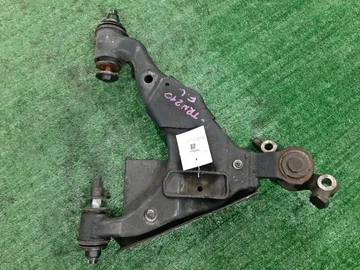 РЫЧАГ НА TOYOTA HILUX SURF TRN210W 2TR-FE