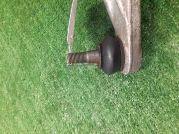 РЫЧАГ НА TOYOTA ARISTO JZS160 2JZ-GE