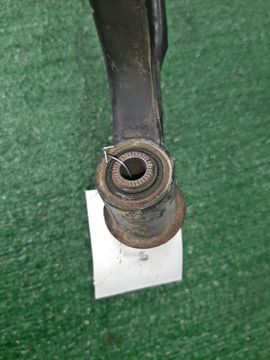 РЫЧАГ НА TOYOTA MARK II GX100 1G-FE