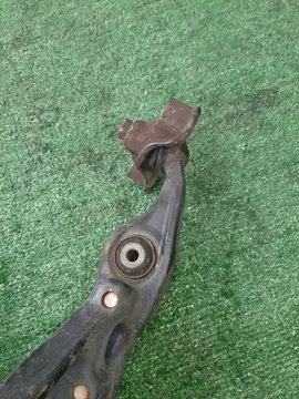 РЫЧАГ НА MAZDA ATENZA GHEFW LF-VE
