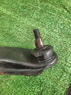 РЫЧАГ НА MITSUBISHI LIBERO CB1V 4G13