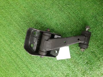 РЫЧАГ НА NISSAN PRIMERA P11 SR18DE