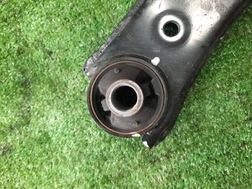 РЫЧАГ НА SUBARU LEVORG VM4 FB16