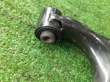 РЫЧАГ НА SUBARU LEVORG VM4 FB16