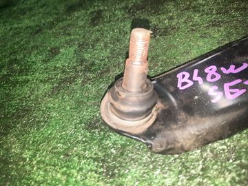 РЫЧАГ НА NISSAN ROOX B48A BR06