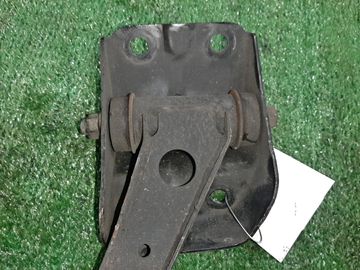 РЫЧАГ НА NISSAN BLUEBIRD QU14 QG18DE