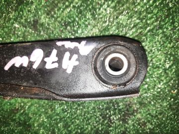 РЫЧАГ НА MITSUBISHI PAJERO IO H76W 4G93