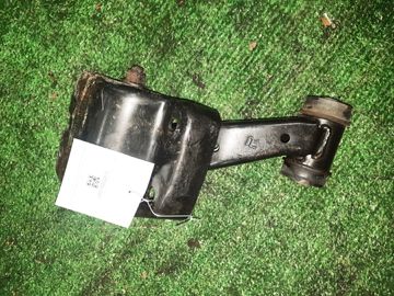 РЫЧАГ НА NISSAN PRIMERA HP11 SR20DE