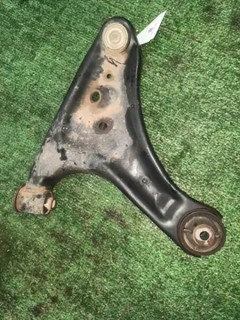 РЫЧАГ НА TOYOTA RUSH J200E 3SZ-VE