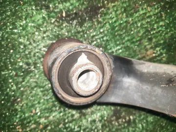 РЫЧАГ НА TOYOTA RUSH J200E 3SZ-VE