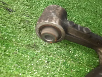 РЫЧАГ НА SUBARU FORESTER SG5 EJ20T