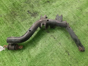 РЫЧАГ НА HONDA CIVIC EU3 D17A